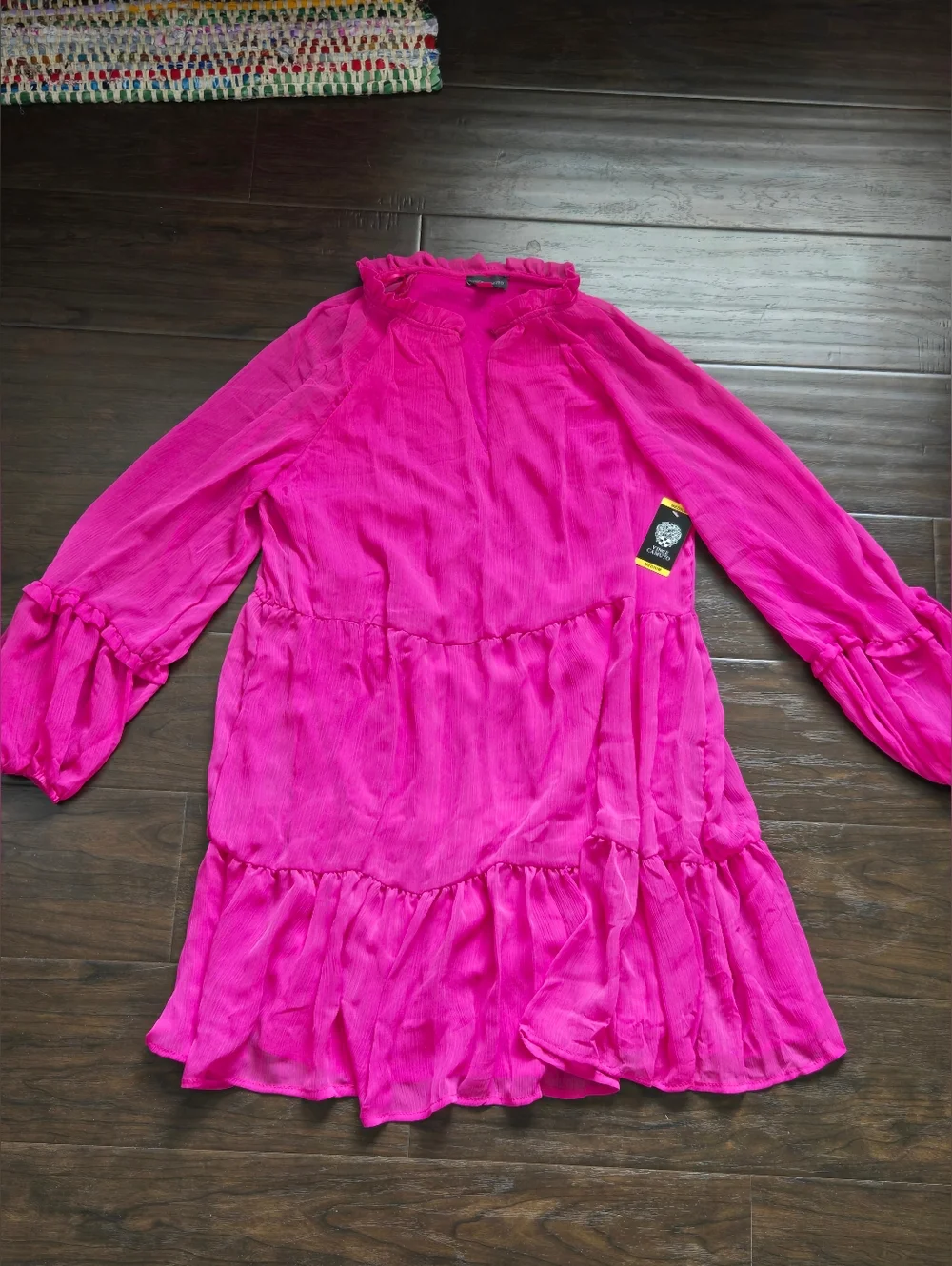 NWT Vince Camuto Tiered Ruffle Chiffon Dress Pink Arresting Orchid size Medium - Picture 3 of 5
